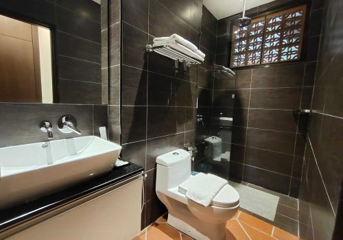 filter: 0; fileterIntensity: 0.0; filterMask: 0; module:1facing:0; 
hw-remosaic: 0; 
touch: (-1.0, -1.0); 
modeInfo: ; 
sceneMode: LLHDR; 
cct_value: 3089; 
AI_Scene: (-1, -1); 
aec_lux: 301.08112; 
hist255: 0.0; 
hist252~255: 0.0; 
hist0~15: 0.0;